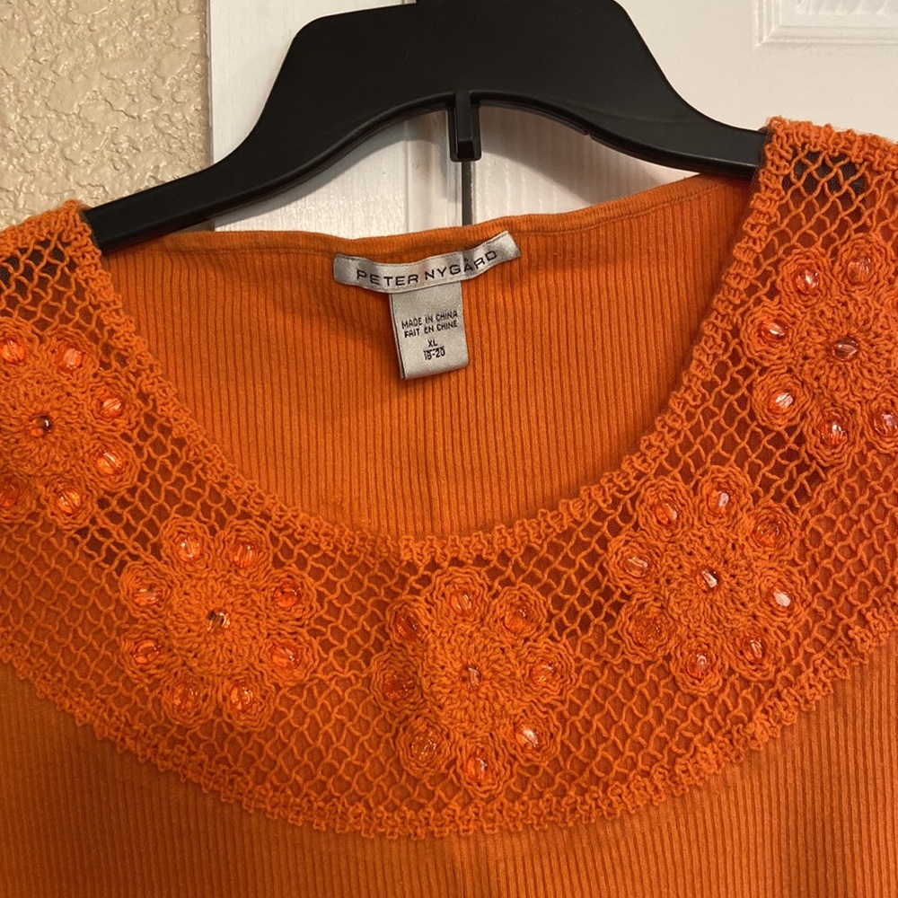 Peter Nygart Orange top with Applique Neckline - Picture 2 of 4